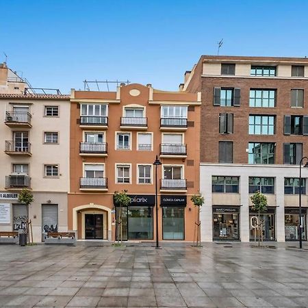 Апартаменты Piso En Atarazanas Малага Экстерьер фото