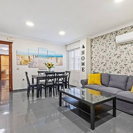 Апартаменты Piso En Atarazanas Малага Экстерьер фото